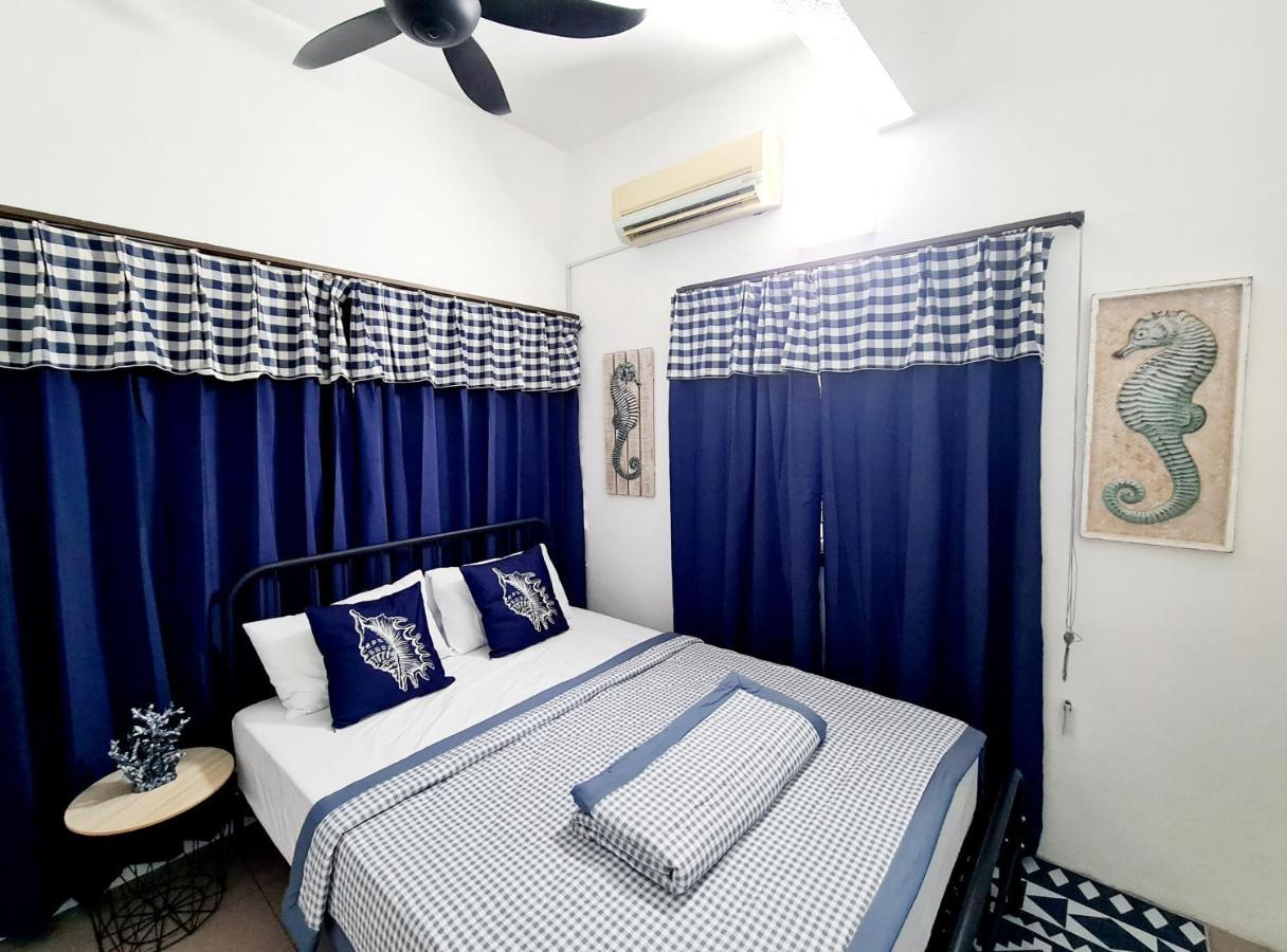 527 Beachhouse L 5 Bedroom With Swimming Pool - 3min Walk To The Holiday home Tanjung Bungah (Penang)