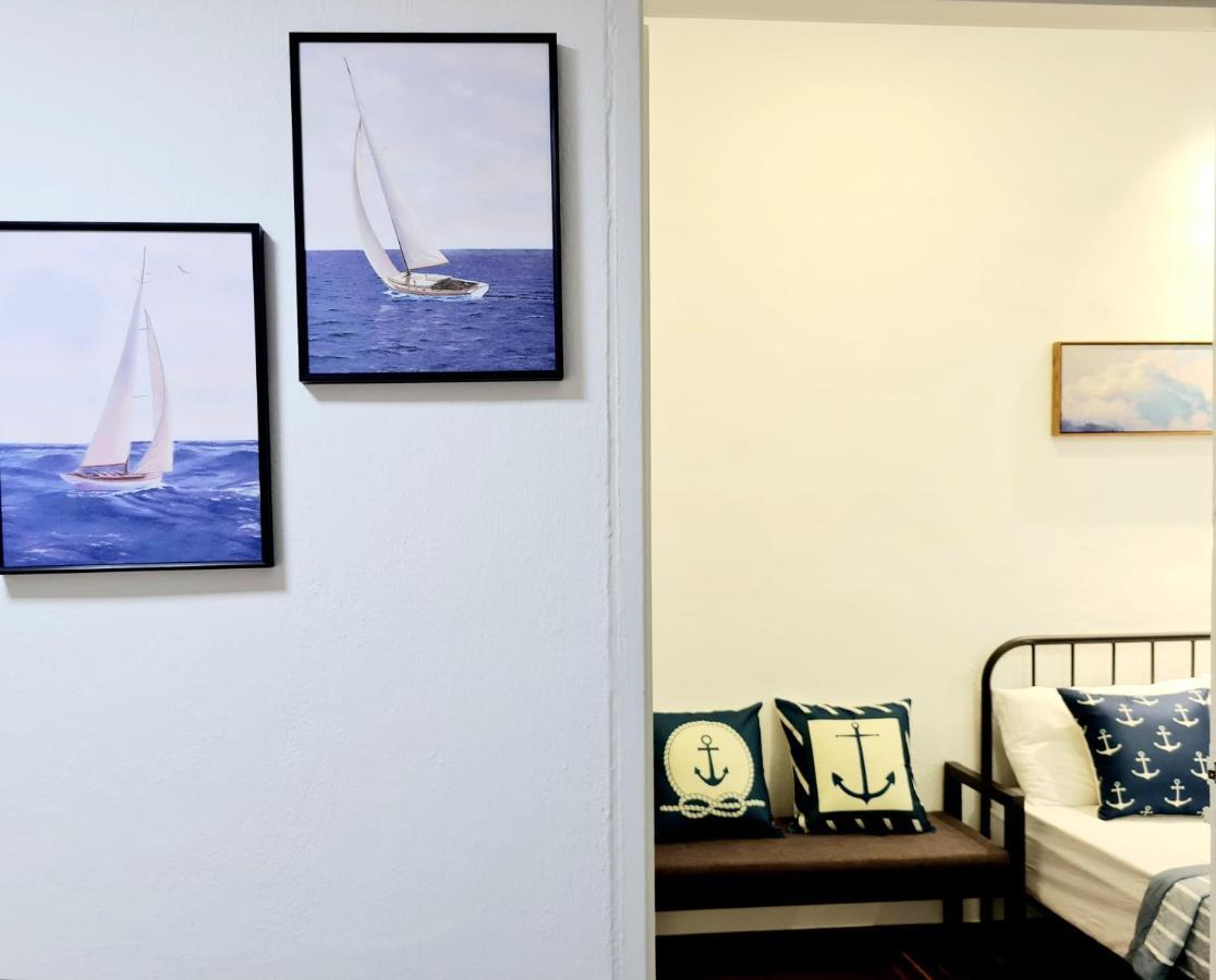 Holiday home 527 Beachhouse L 5 Bedroom With Swimming Pool - 3min Walk To The