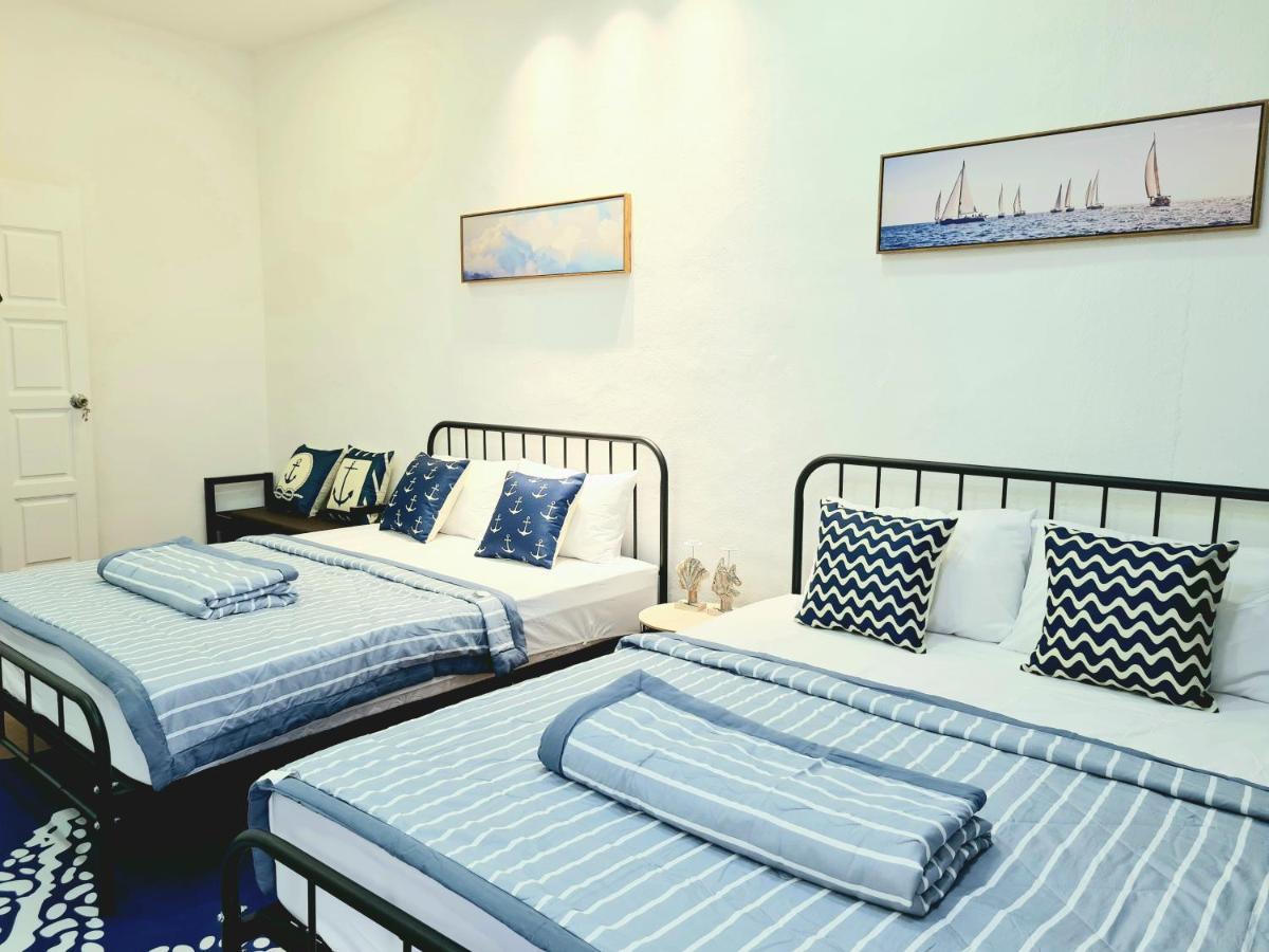 Holiday home 527 Beachhouse L 5 Bedroom With Swimming Pool - 3min Walk To The Tanjung Bungah (Penang)